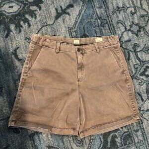 EUC Gap Gray Girlfriend Chino Shorts (Sz. 14)